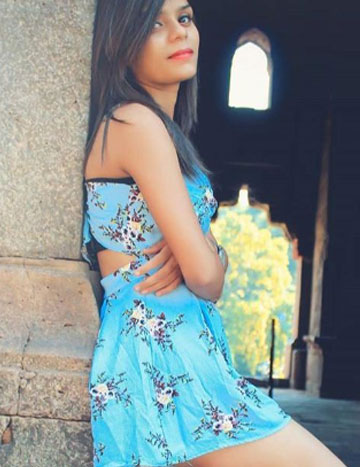  Hot College girls Escorts in Bangalore